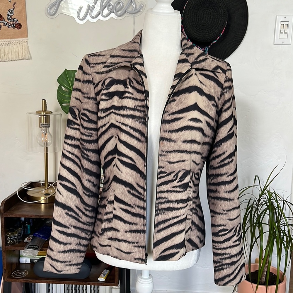 Veleno NY 90's Vintage Tiger Print Zip up Jacket | Size 6